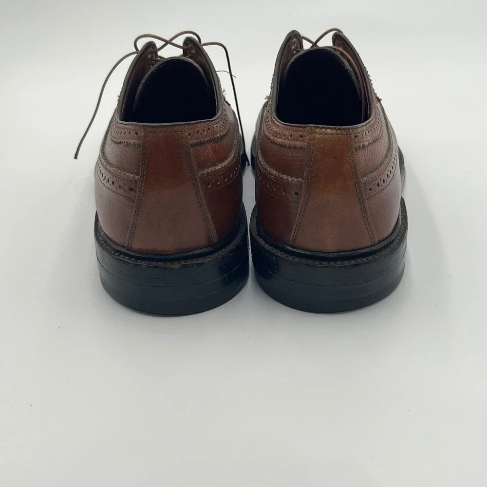 Hanover L.B. Sheppard Wingtip Oxford Mens 9.5 E Brown Pebbled Leather 21332014
